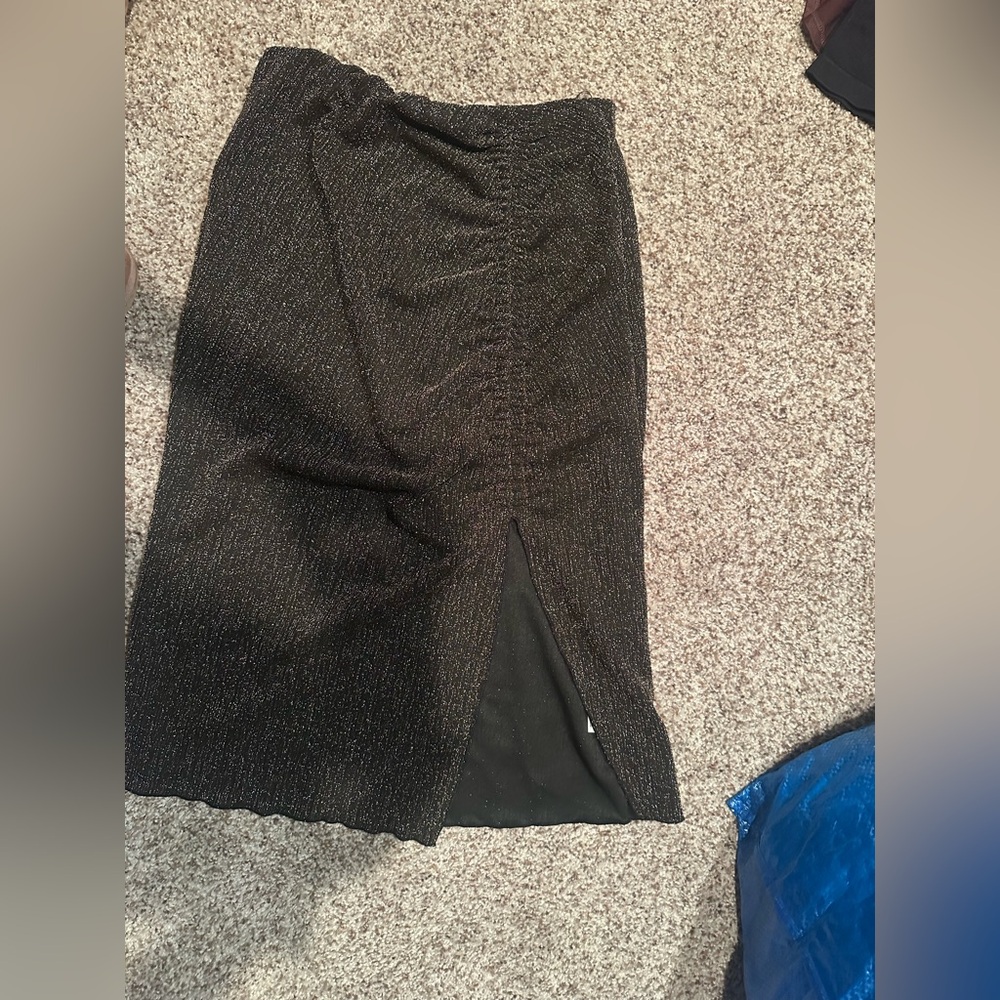Chic Black Ruched Pencil Skirt